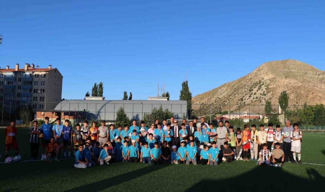 Erzurum’un Oltu ilçesinde, İlçe Müftülüğü tarafından düzenlenen 7. Geleneksel Yaz