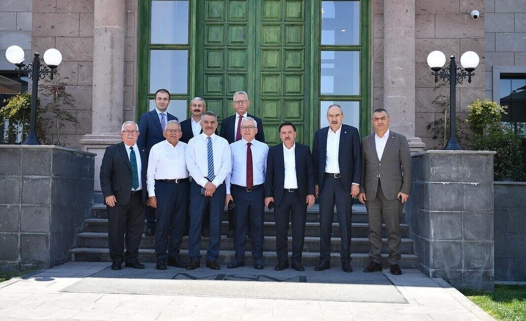Kayseri Büyükşehir Belediye Başkanı Dr. Memduh Büyükkılıç; Kayseri Valisi Gökmen