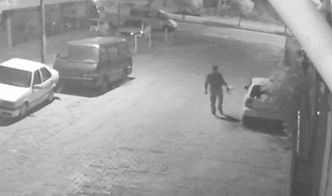 Ordu’nun Ünye ilçesinde tamir için bir iş yerinin önüne bırakılan