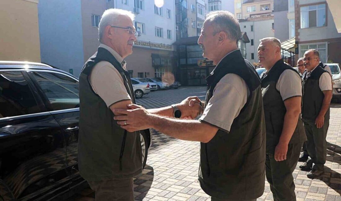 Eskişehir’e gelen Orman Genel Müdürü Bekir Karacabey, birim amirleri ile