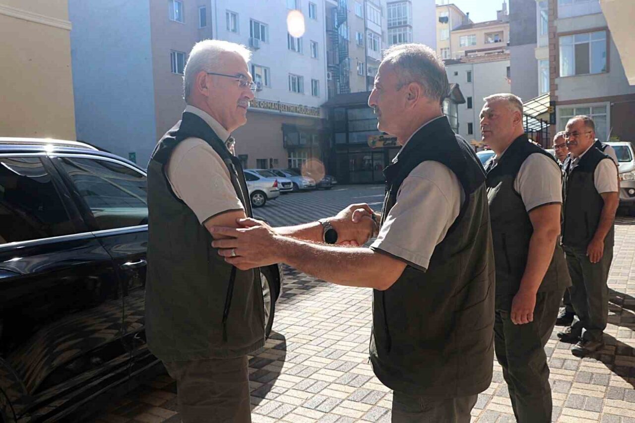 Eskişehir’e gelen Orman Genel Müdürü Bekir Karacabey, birim amirleri ile