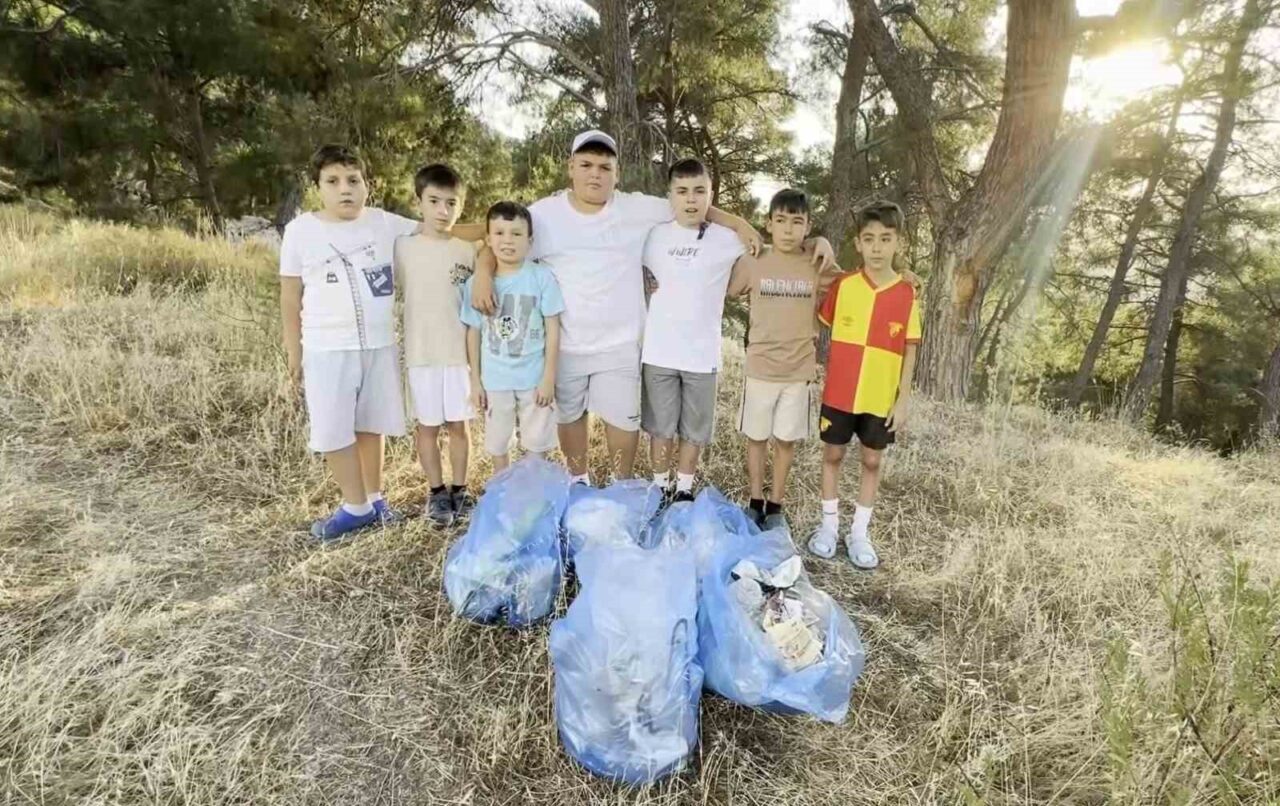 Manisa’nın Soma ilçesinde kısa süre önce yangın çıkan ormanlık alanın