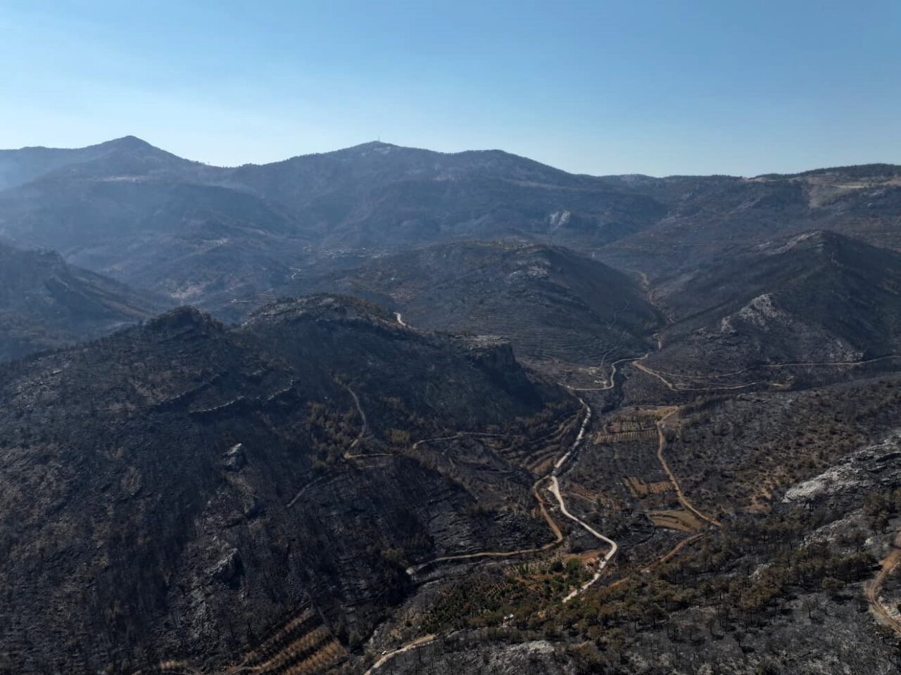 Mersin’in Silifke ilçesinde 3 gün boyunca havadan ve karadan binden