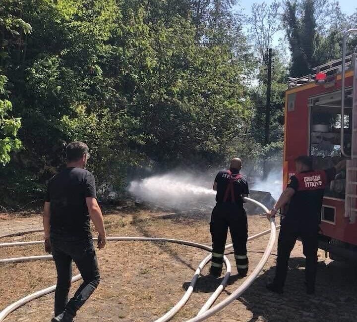 Zonguldak Ulutan barajı mevkiinde çıkan orman yangını ekipleri harekete geçirdi.