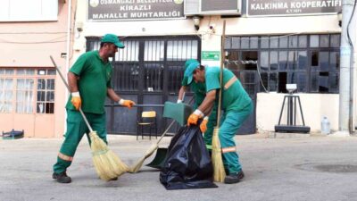 Osmangazi Belediyesi Temizlik İşleri Müdürlüğü ekipleri, her gün 270 kilometre