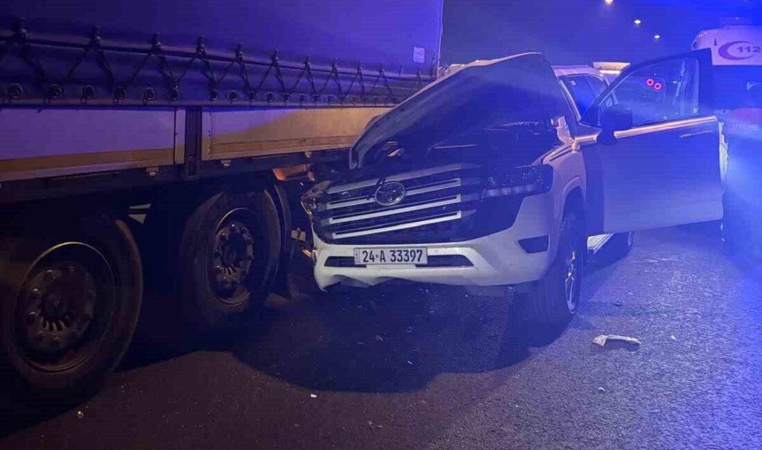 Osmaniye’nin Bahçe ilçesinde tünel içerisinde meydana gelen kazada, park halindeki