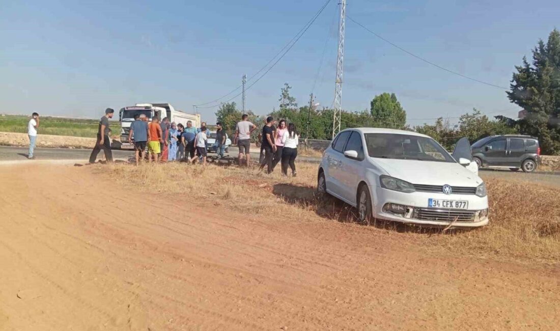 Şanlıurfa’nın Bozova ilçesinde otomobile çarpan motosiklet sürücüsü ağır yaralandı. Edinilen