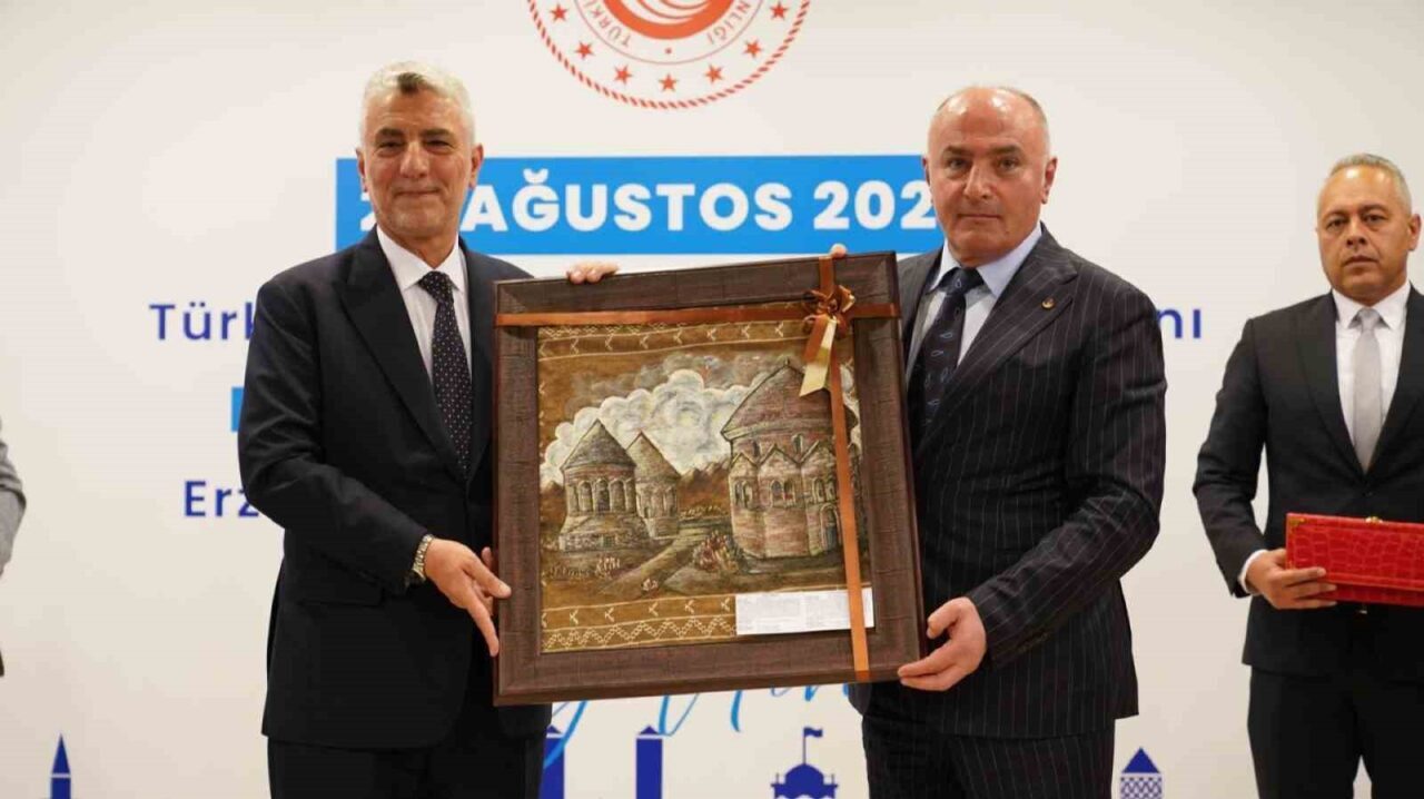 Erzurum Ticaret ve Sanayi Odası (ETSO) Başkanı Saim Özakalın, Ticaret