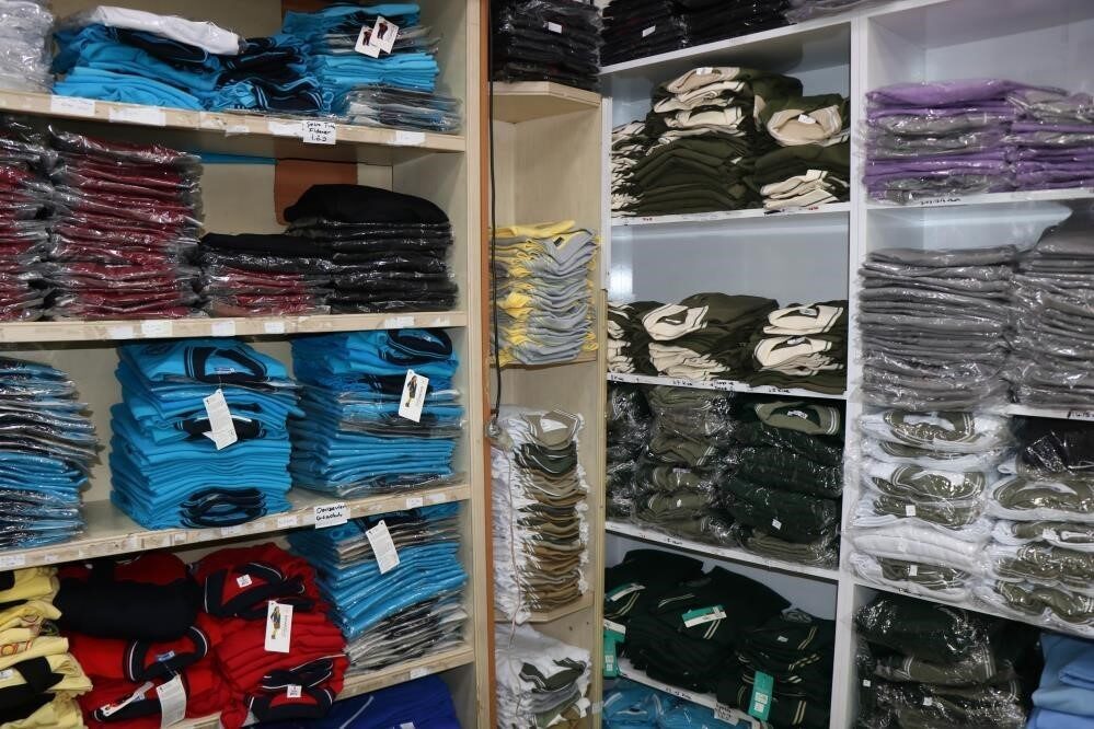 Samsun’da, okul kıyafeti uygulaması çerçevesinde velilere mali yük getirecek özel