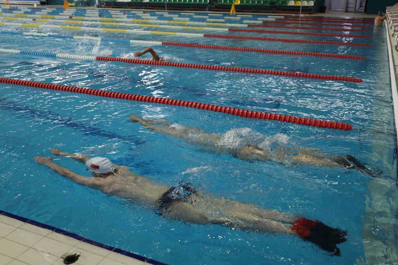 20-30 Ağustos tarihlerinde Tayland’da düzenlenecek Virtus Dünya Yüzme Şampiyonası’nda yarışacak