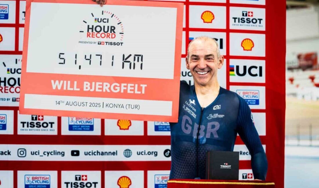 Birleşik Krallık’tan William Bjergfelt, Konya Velodromu’nda gerçekleştirilen saat rekoru denemesinde