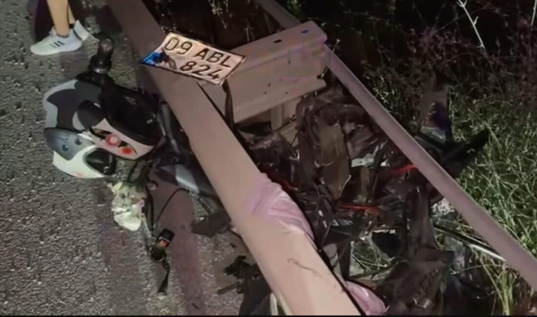 Söke-Kuşadası yolu üzerindeki Granta Mevkii’nde meydana gelen trafik kazasında otomobilin