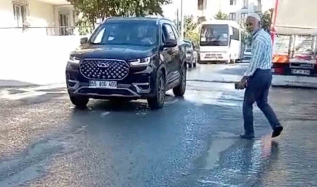 Tekirdağ’ın Kapaklı ilçesi Atatürk Mahallesi’nde içme suyu borusunun patlaması ile