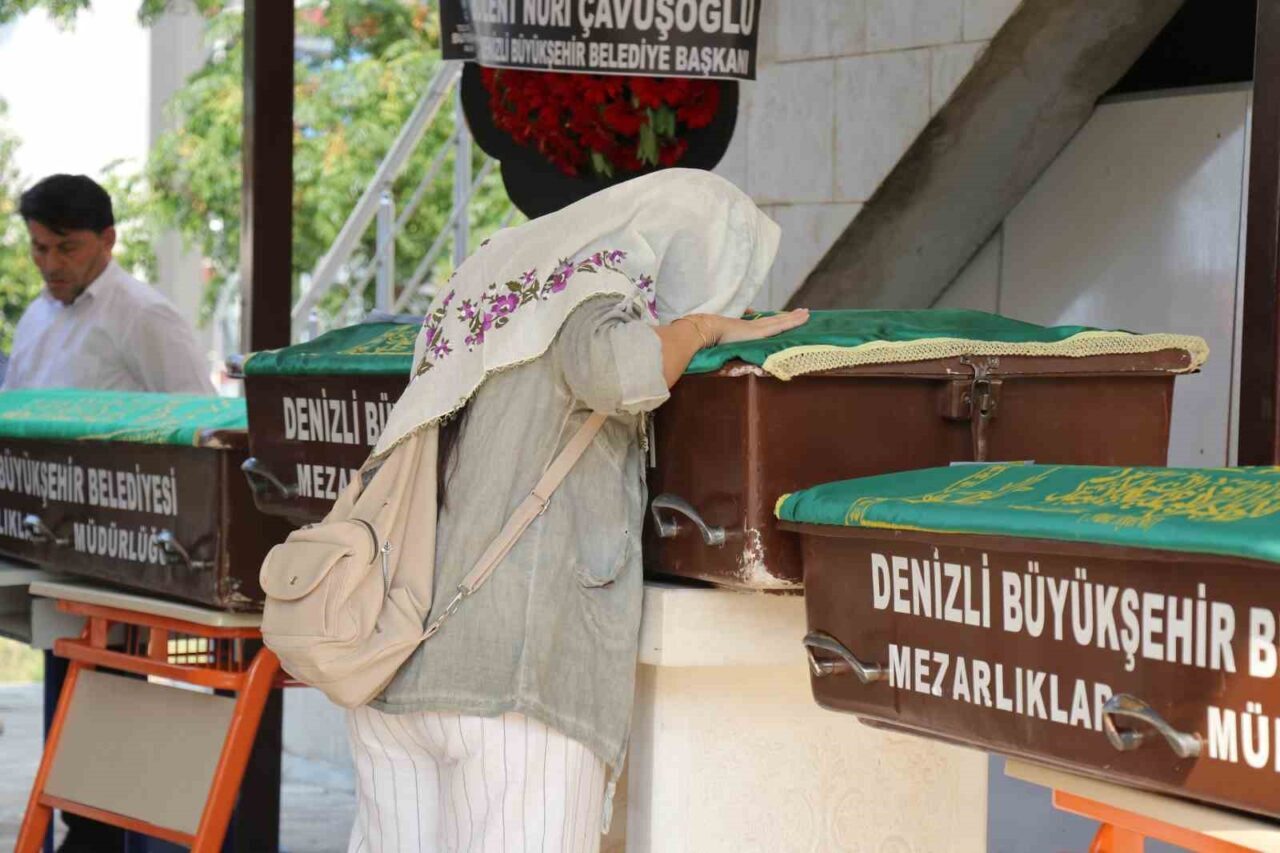 Denizli’de polis memuru eşi tarafından uykuda öldürülen anne ile 2