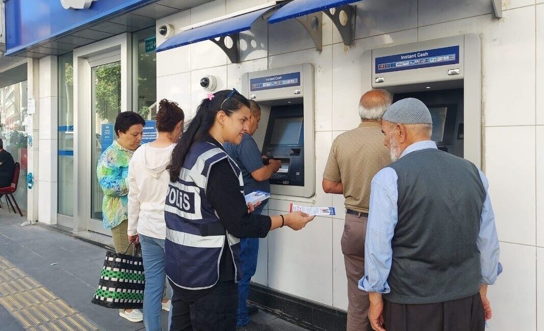 Niğde’nin Bor ilçesinde vatandaşların yoğun olarak bulunduğu alanlarda, hırsızlık ve