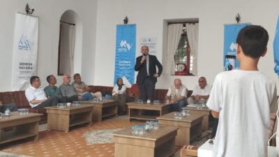 Merzifon Vakfı’nın düzenlediği “Akademik sohbet” programında Haçlı Seferleri’nin seyri açısından