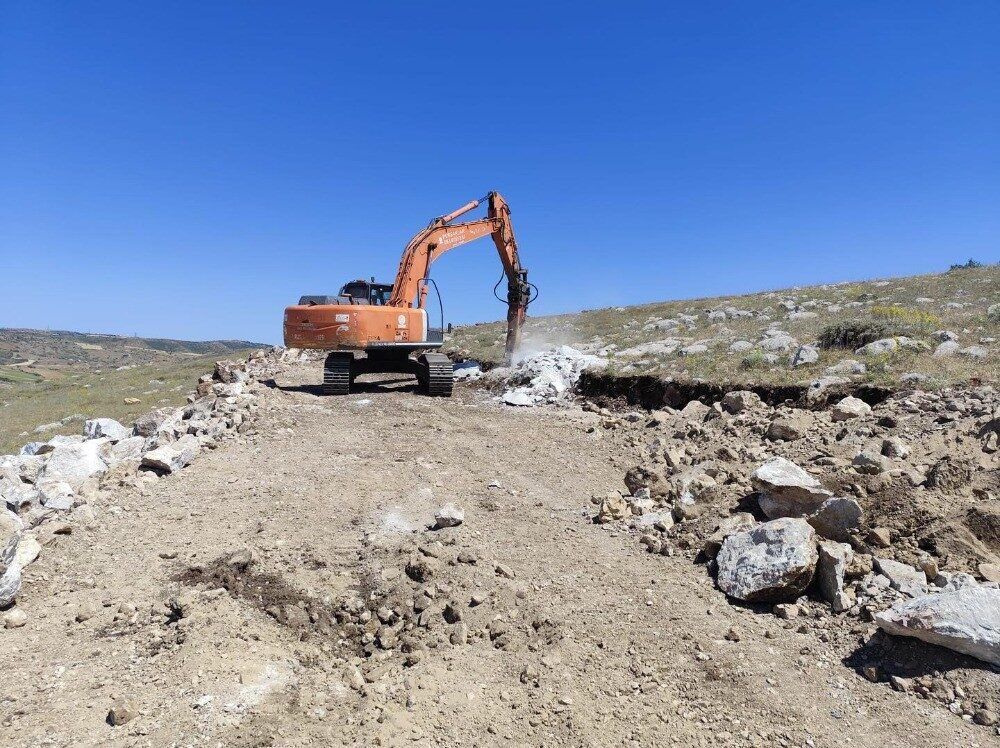 Pursaklar Belediyesi, artan nüfusla birlikte yeni yerleşim yerlerinin oluşması nedeniyle