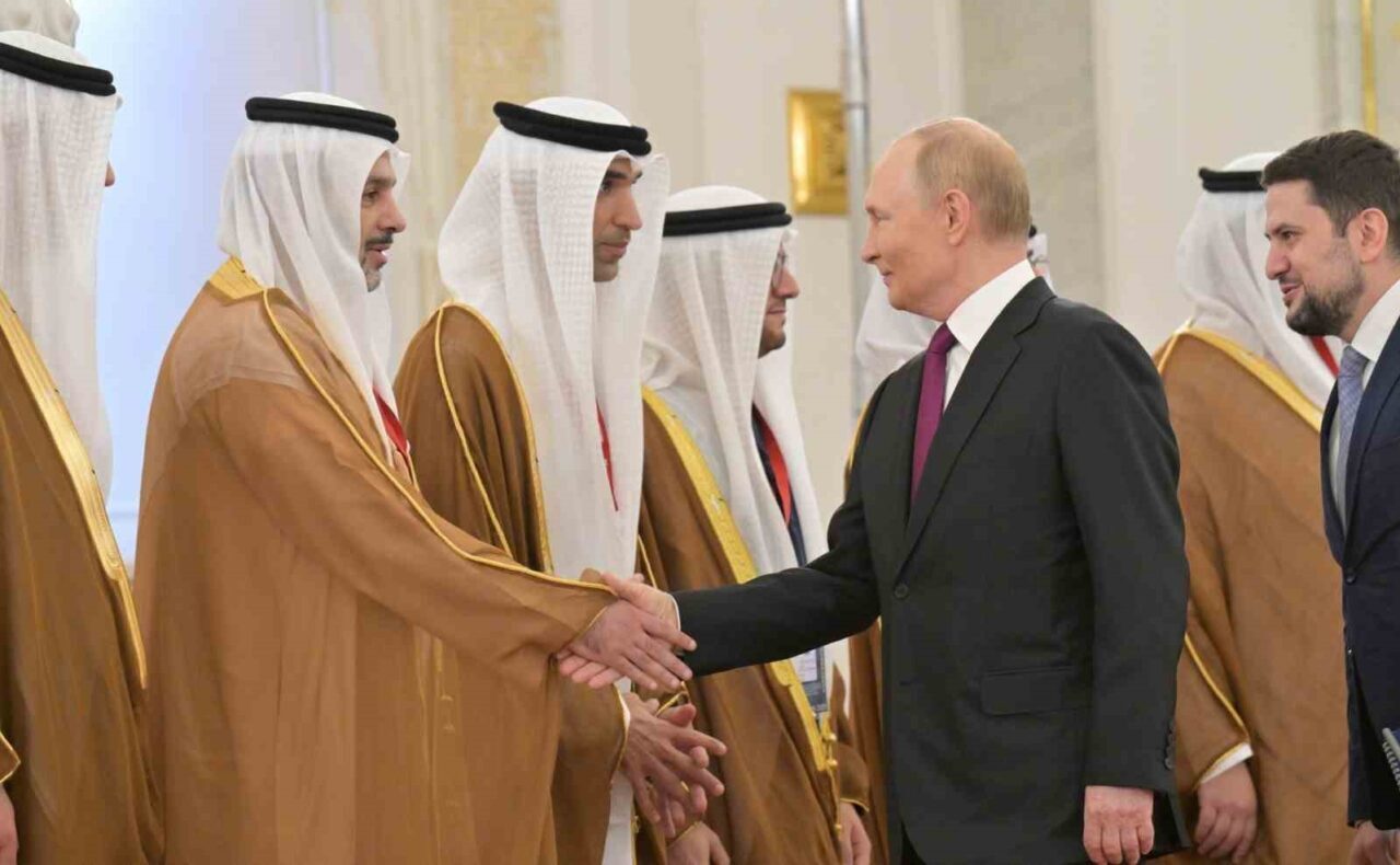 Rusya Devlet Başkanı Vladimir Putin, ABD’li mevkidaşı Donald Trump ile
