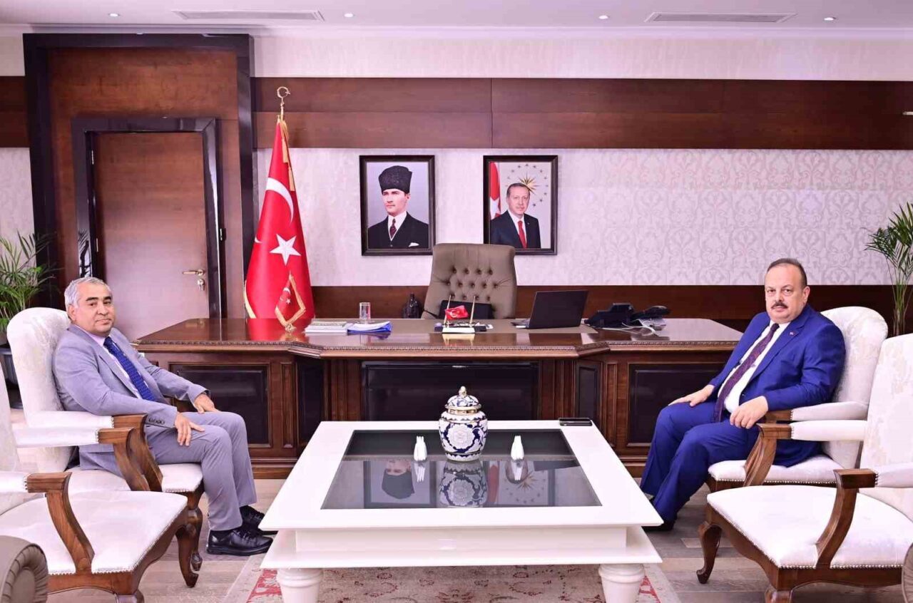 Aydın Adnan Menderes Üniversitesi’nin (ADÜ) ’Araştırma Üniversitesi’ statüsüne kavuşması amacıyla