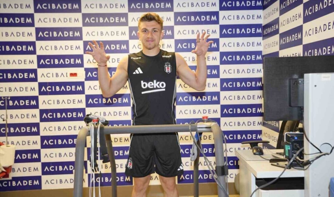 Beşiktaş’ın transfer görüşmesine başladığı profesyonel futbolcu Rıdvan Yılmaz, bu sabah