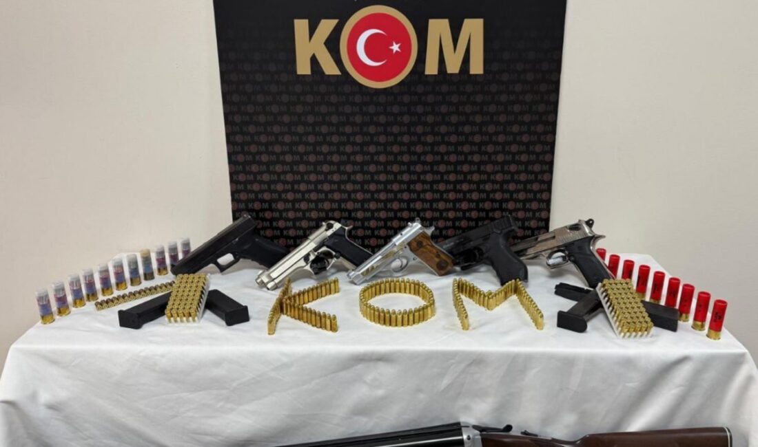 Düzce(İHA) – Düzce Cumhuriyet Başsavcılığı koordinesinde KOM Şube Müdürlüğü ekiplerince