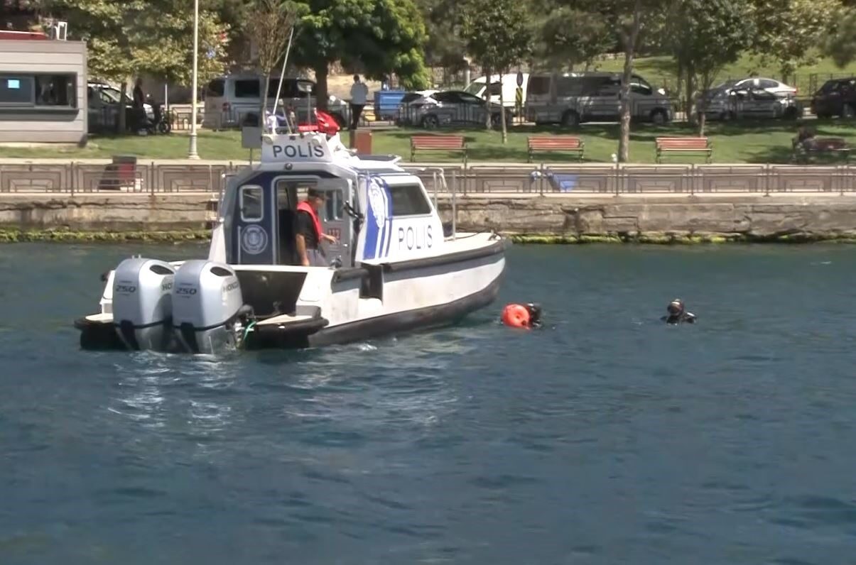 İstanbul’da gerçekleştirilen 37. Boğaziçi Kıtalararası Yüzme Yarışı sırasında denizde kaybolan