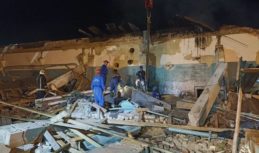 Rusya’nın Ryazan bölgesindeki bir fabrikada meydana gelen patlamada 11 kişi