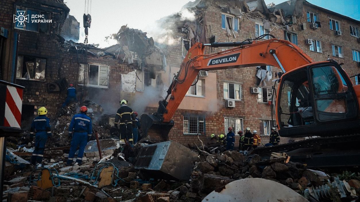 Rusya’nın dün gece boyunca Ukrayna’nın başkenti Kiev’i insansız hava araçları