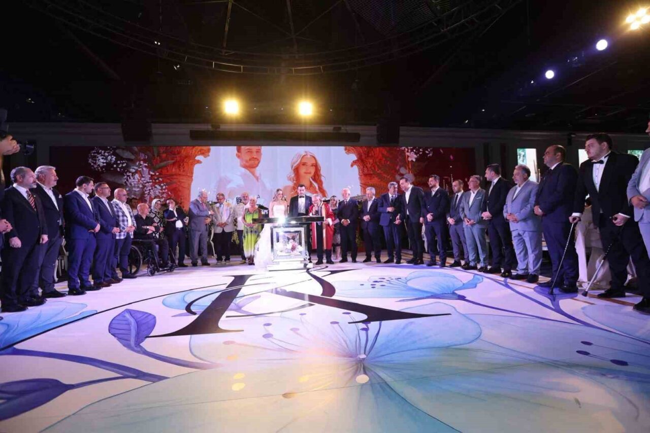 Kayseri’nin tanınmış iş insanlarından sanayici Ahmet Hilmi Kürtüncü’nün oğlu Koray