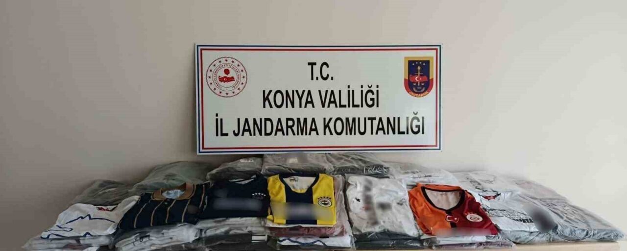 Konya’nın Beyşehir ilçesinde kopya tişört ve forma satan kişilere yönelik