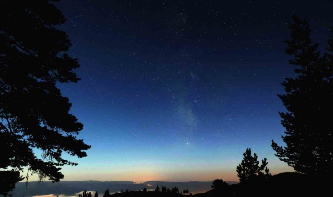 Sakarya semaları, yılın en etkileyici gökyüzü olaylarından biri olan Perseid