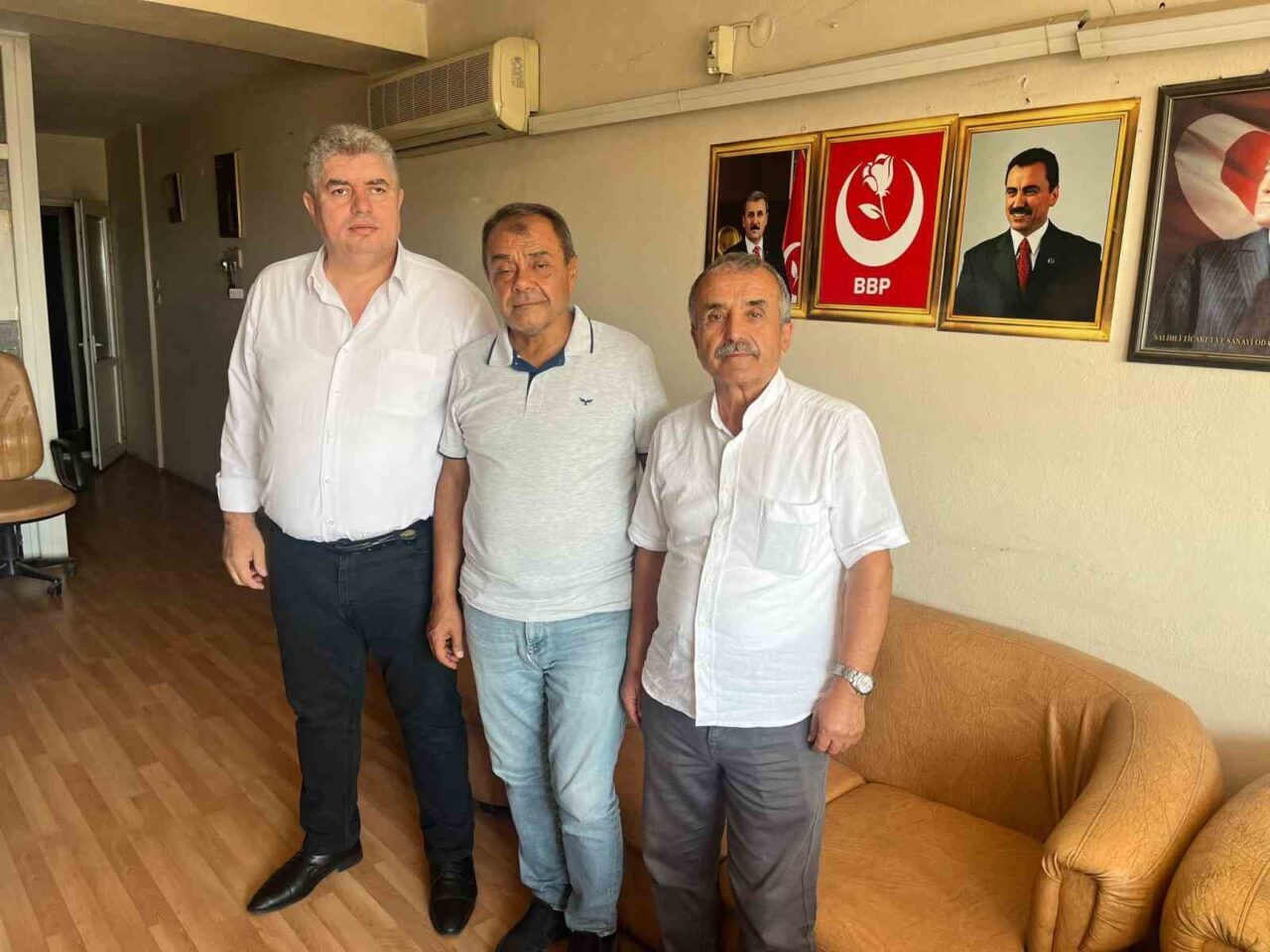 Büyük Birlik Partisi (BBP) Salihli İlçe Kongresinde başkanlığa Ahmet Uçak