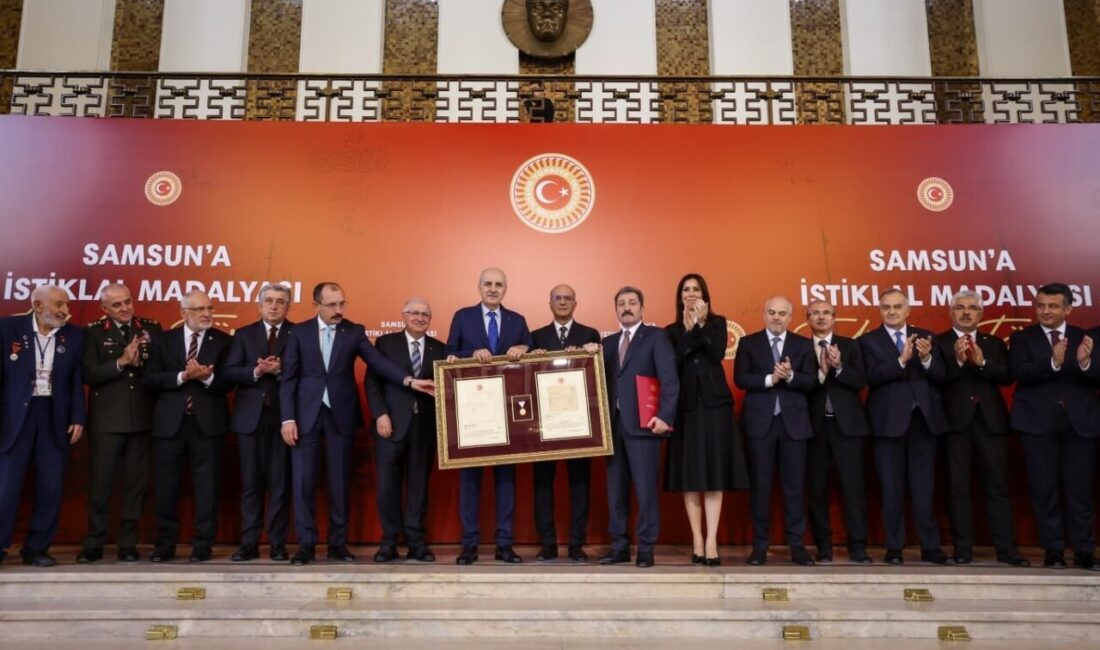 Türkiye Büyük Millet Meclisi’nde düzenlenen törenle “İstiklal Madalyası Beratı” Samsun’a