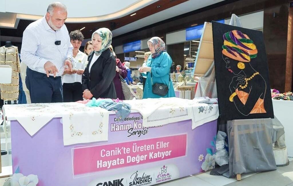Canik Belediye Başkanı İbrahim Sandıkçı, ilçedeki vatandaşları ücretsiz sertifikalı mesleki