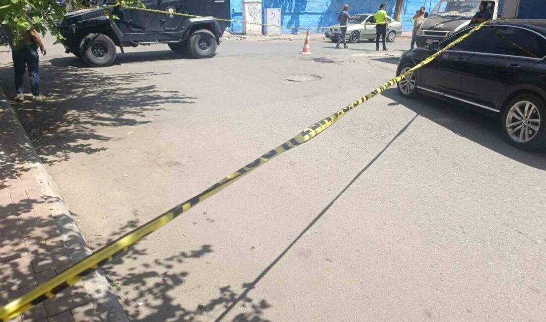 Şanlıurfa’nın Viranşehir ilçesinde akraba iki grup arasında çıkan silahlı kavgada