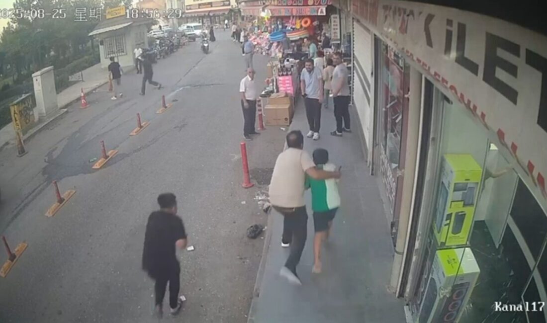 Şanlıurfa’da alacak-verecek meselesi nedeniyle bir otele düzenlenen silahlı saldırı anları