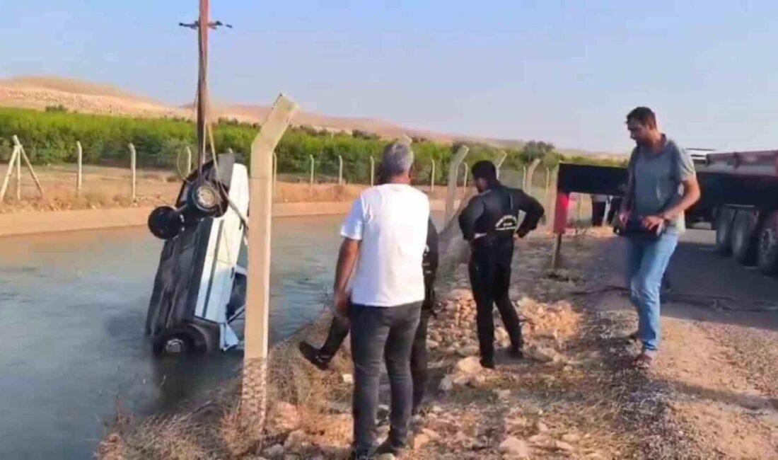 Şanlıurfa’da sulama kanalına düşen otomobildeki 2 kişi, bölgede hazır bulunan