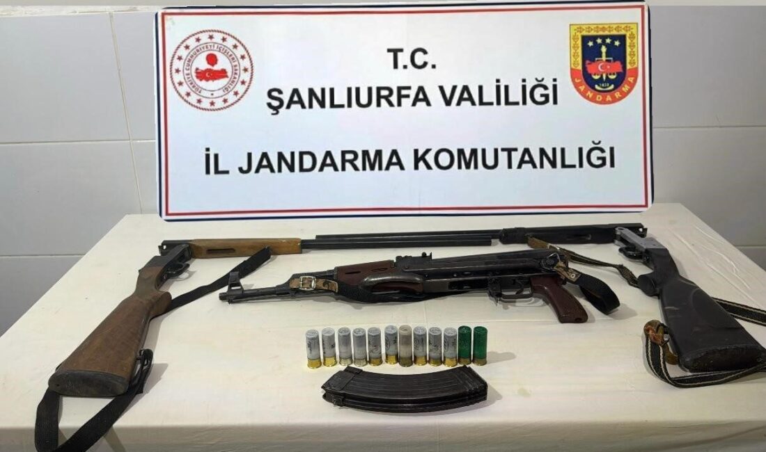 Şanlıurfa İl Jandarma Komutanlığı ekiplerince, ruhsatsız silahlanmayla mücadele kapsamında Suruç