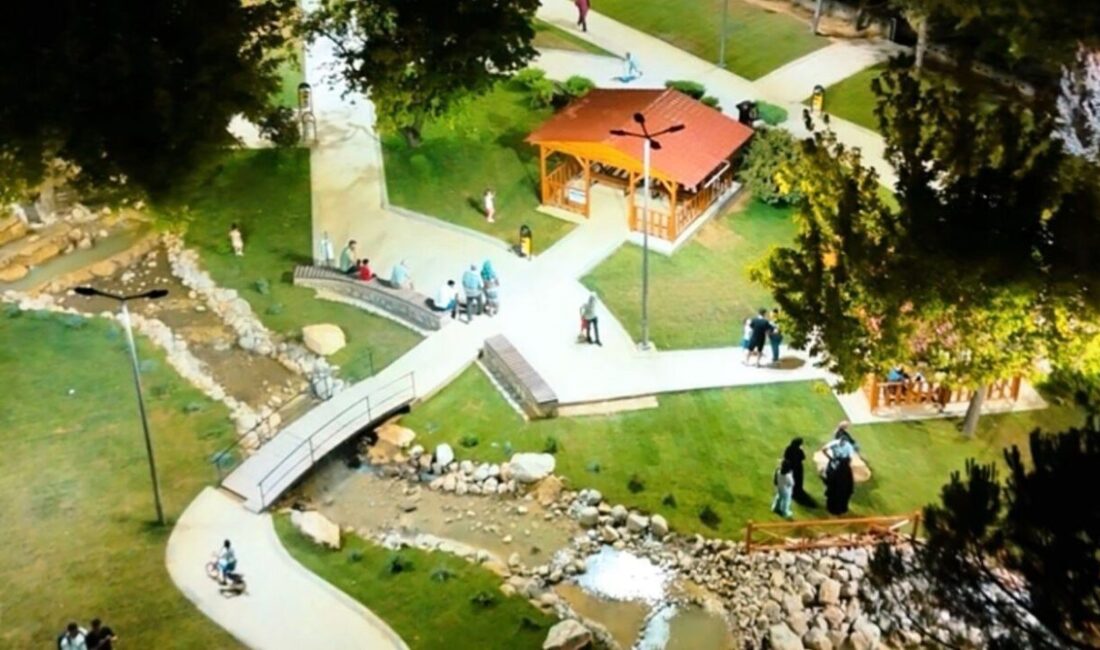 Karabük Belediyesi, Beşbinevler Mahallesi’nde bulunan Ormancılar Parkı’nı yenileyerek şehit Enes