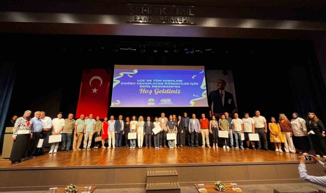 Şehitkamil Belediyesi Liselere Geçiş Sistemi (LGS) kapsamındaki merkezi sınavda başarı
