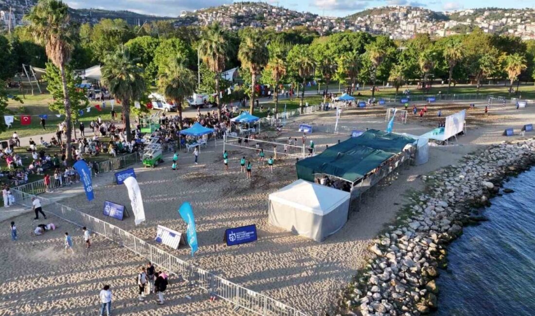 Kocaeli Sekapark’ta düzenlenen ödüllü Plaj Şenlikleri, gençlerin enerjisine ve sporseverlerin
