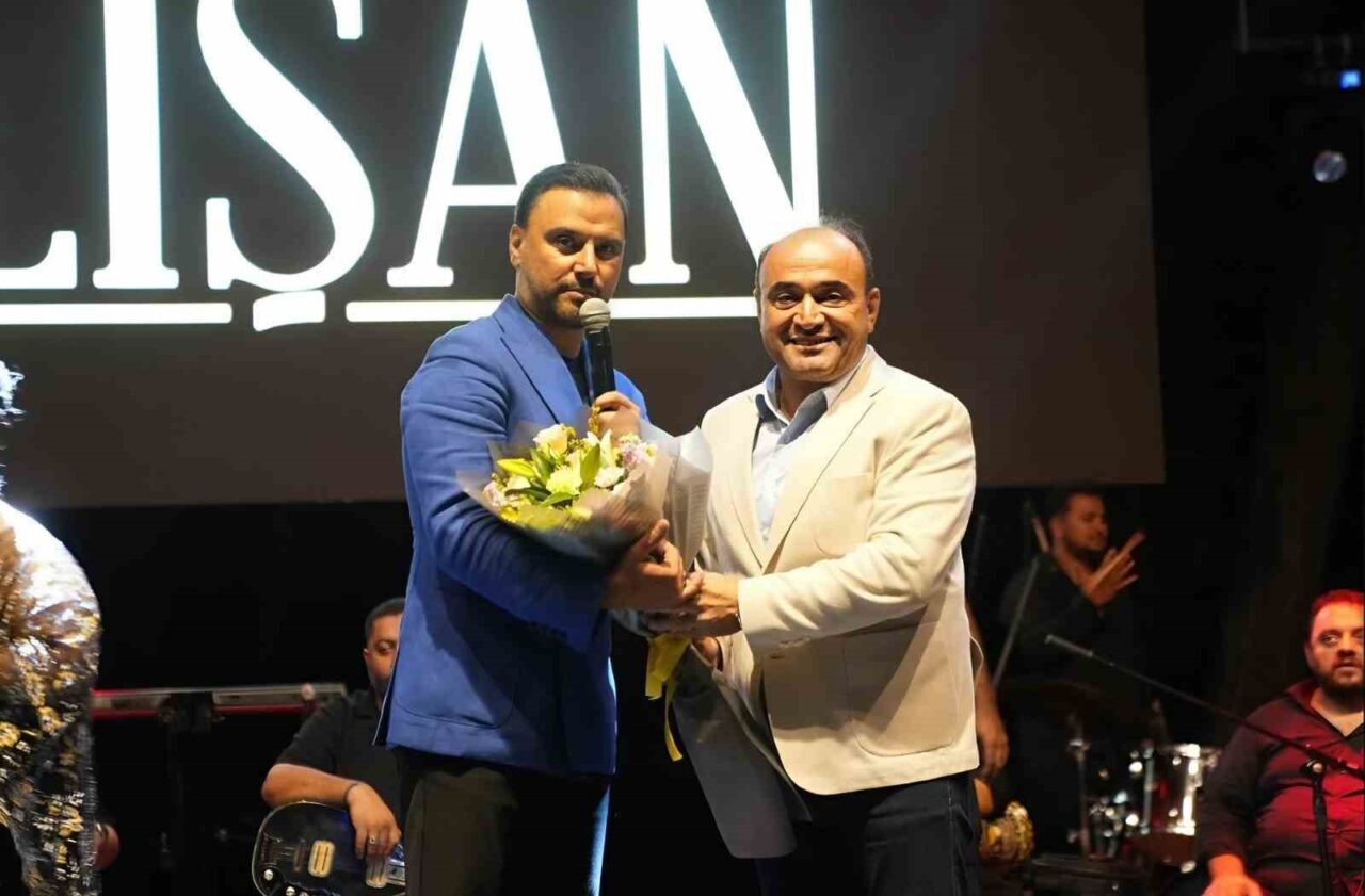 Muğla’nın Seydikemer ilçesi, geleneksel hale gelen Seki Yağlı Pehlivan Güreşleri’nin