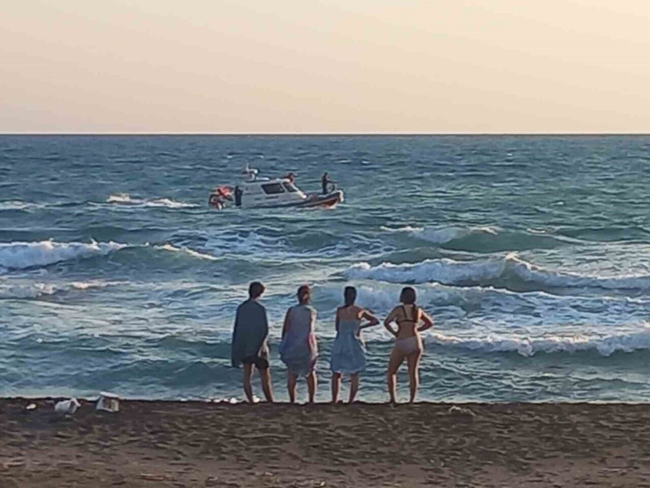 Hatay’da serinlemek için denize giren 20 yaşındaki Hasan Güngör boğulma