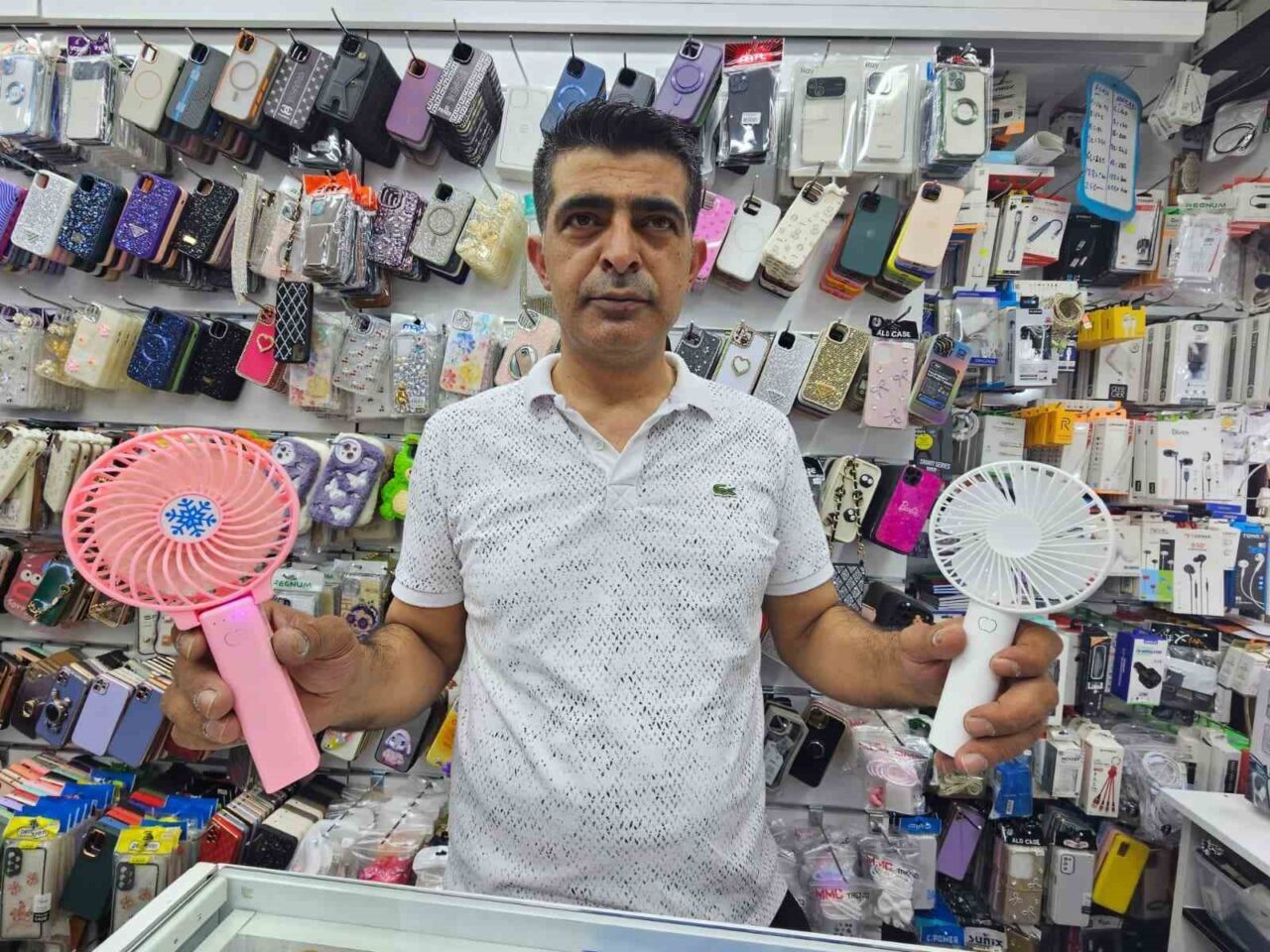 Elazığ’da yaz aylarında etkisini artıran sıcak hava, tüketicilerin taşınabilir serinletici