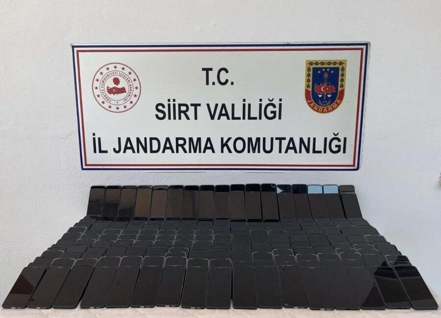 Siirt’te 10 milyon TL değerinde 258 adet gümrük kaçağı cep