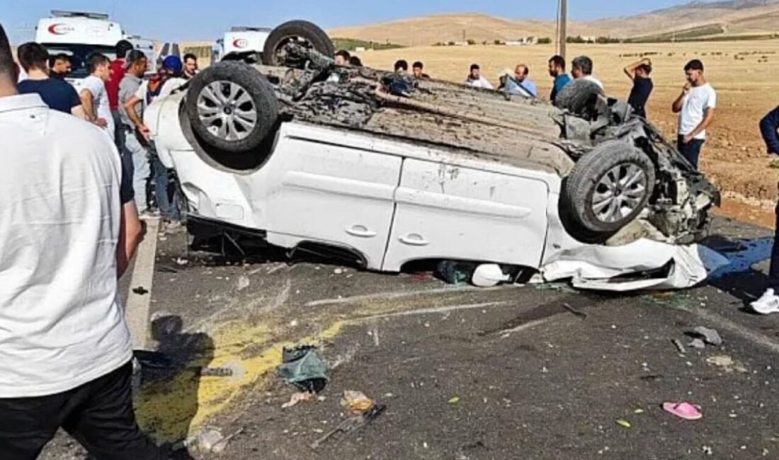 Siirt’in Kurtalan ilçesinde meydana gelen trafik kazasında 6 kişi yaralandı.