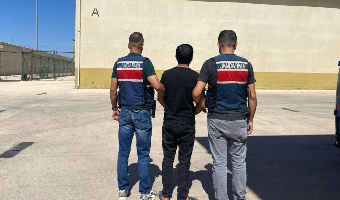 Gaziantep’te silahlı yağma suçundan kesinleşmiş 11 yıl hapis cezasıyla aranan