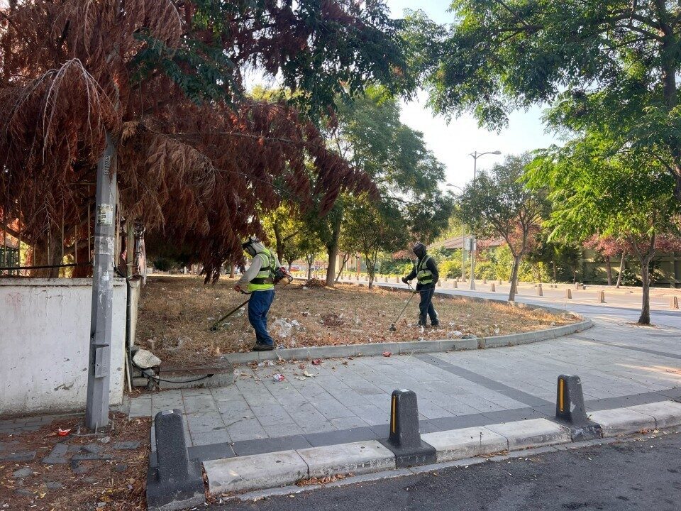 Silivri Belediyesi, yangın riskine karşı aldığı önlemler kapsamında ilçe genelinde