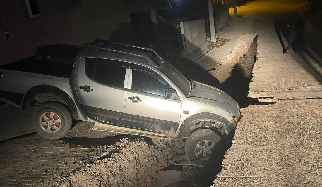 Şırnak’ın Silopi ilçesinde doğalgaz çalışmaları sırasında açılan ve önlem alınmadan