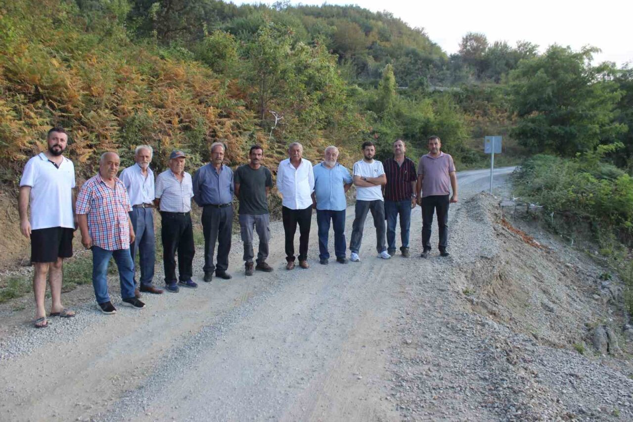 Sinop’un Türkeli ilçesine bağlı Taşgüney köyüne ulaşım sağlayan yol, 2021